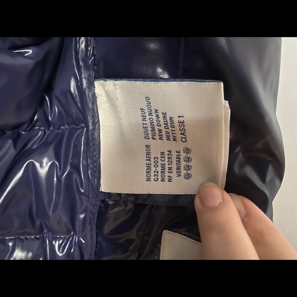 Moncler Navy Blue Puffer Jacket with Fur Trim - Picture 6 of 13